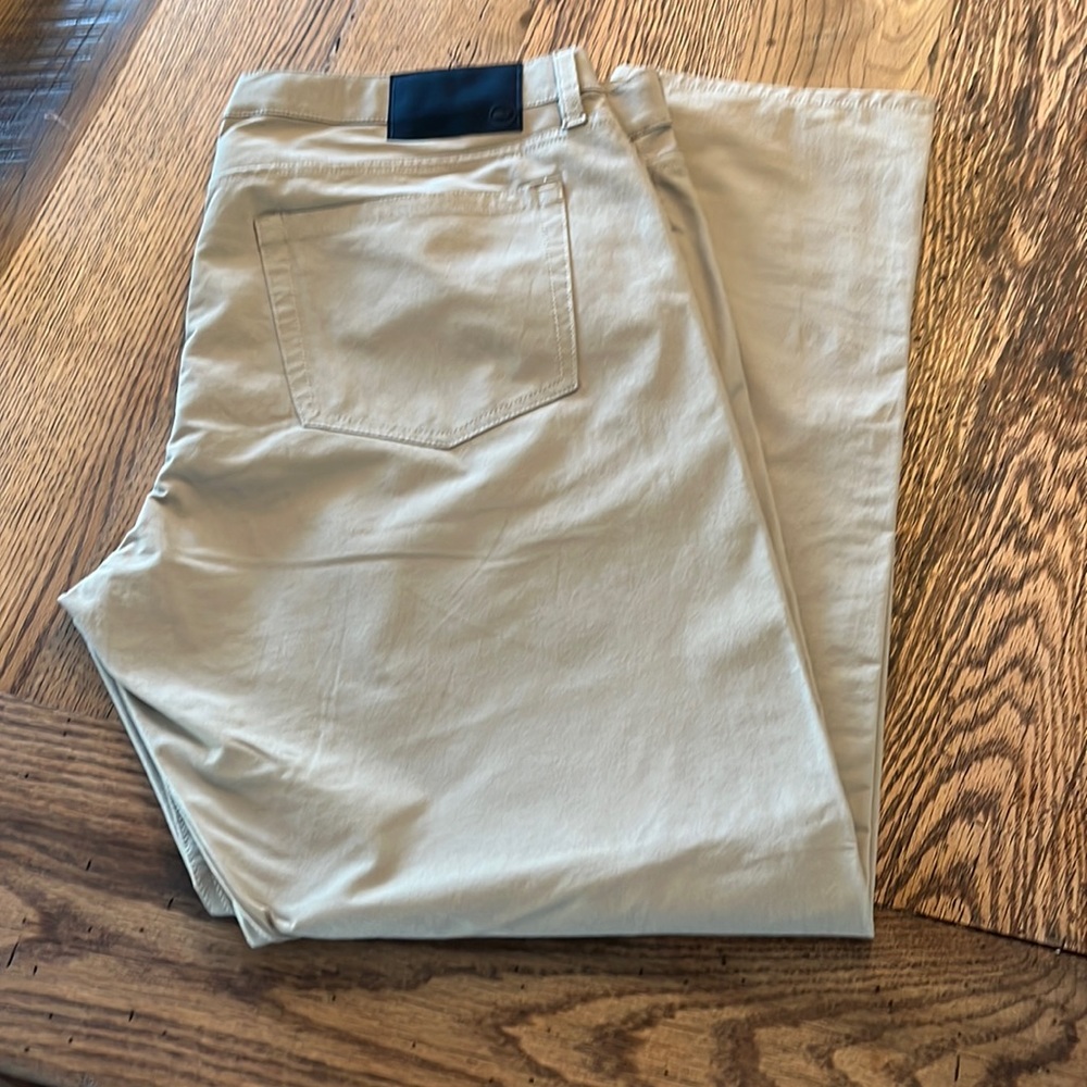 Vineyard Vines On the Go Pant